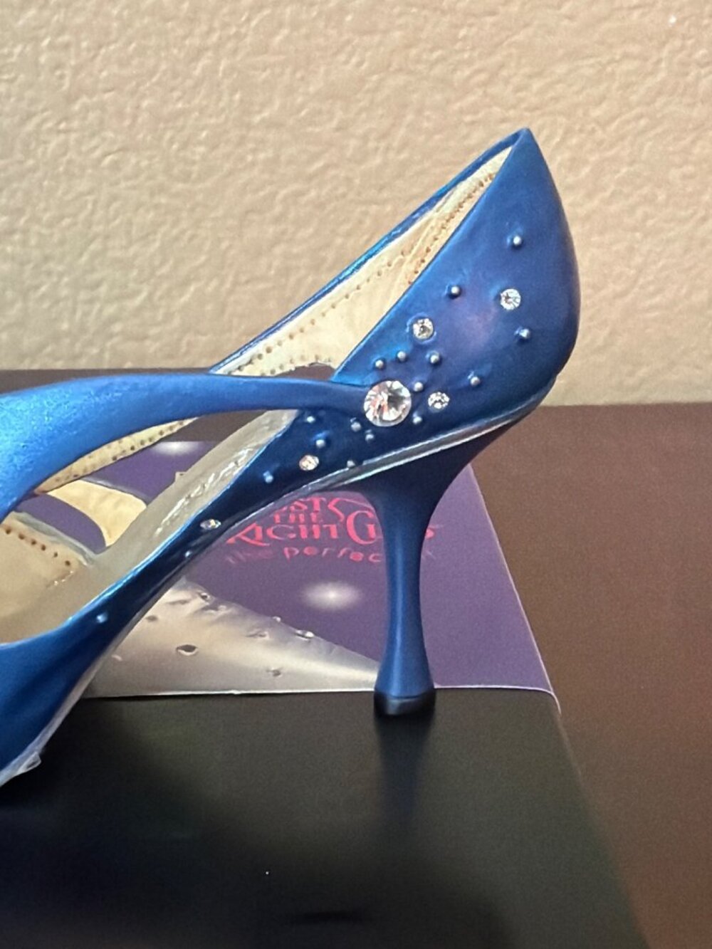 2003 Just the Right Shoe by Raine “Comet” Event Exclusive Mini Shoe Fig NEW - Picture 12 of 14